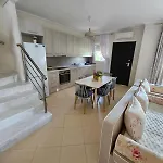K&b House