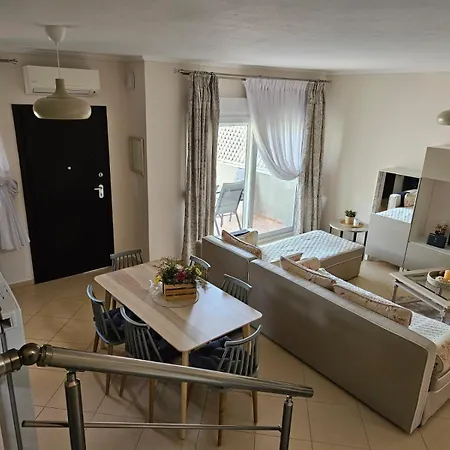 Apartment K&b House *